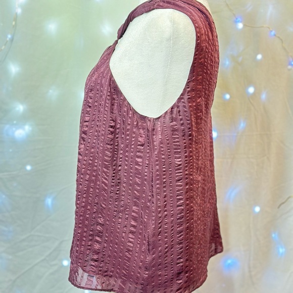 Frame Tank Top - Picture 2 of 4